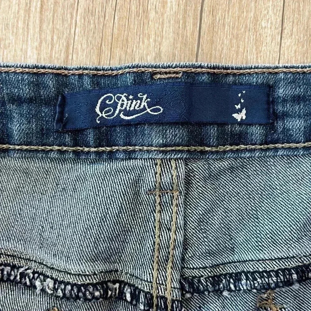 Womens/Juniors CPink Denim Jean Shorts - 13 - Picture 5 of 6